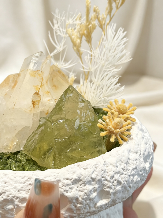 Lemon Isle Citrine & Peridot Abundance & Calm Crystal Garden