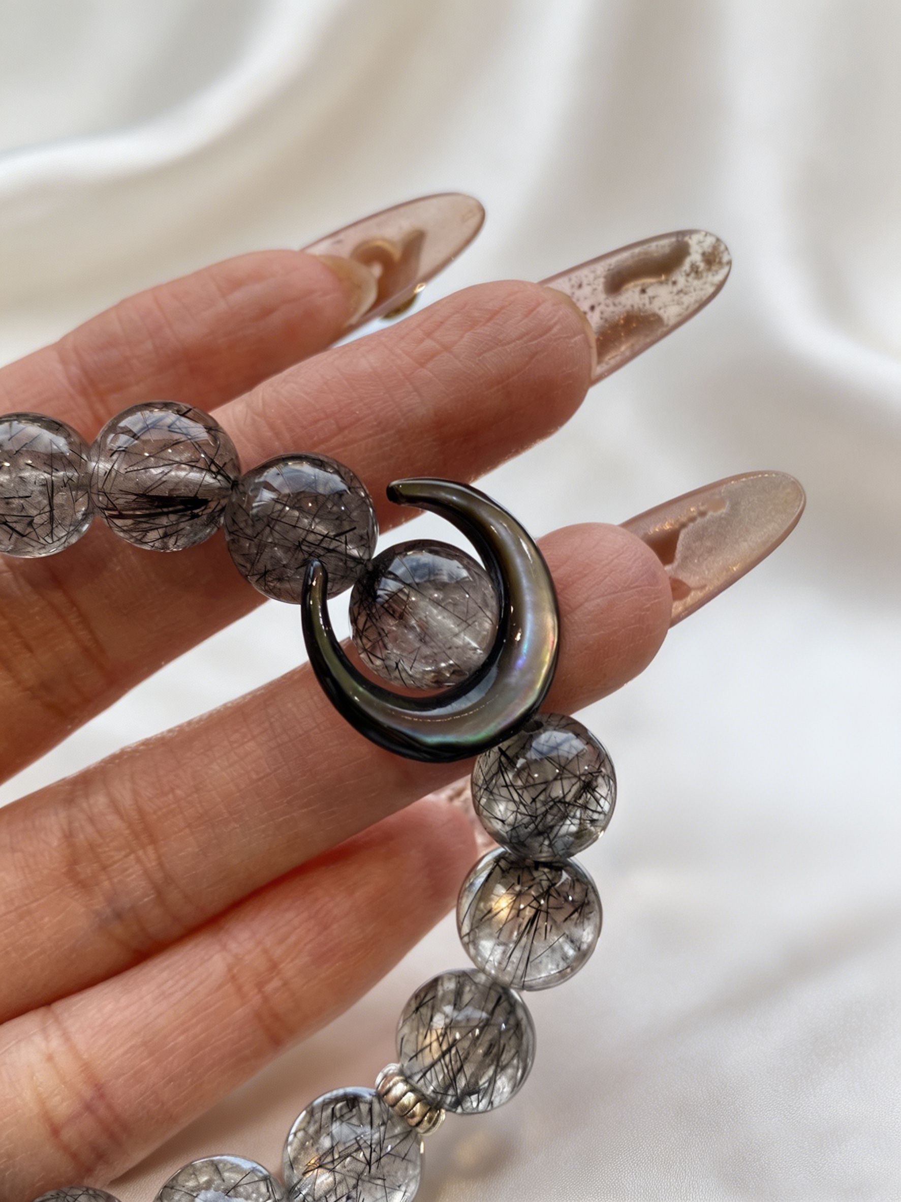 Black Moon Stillness product image 5